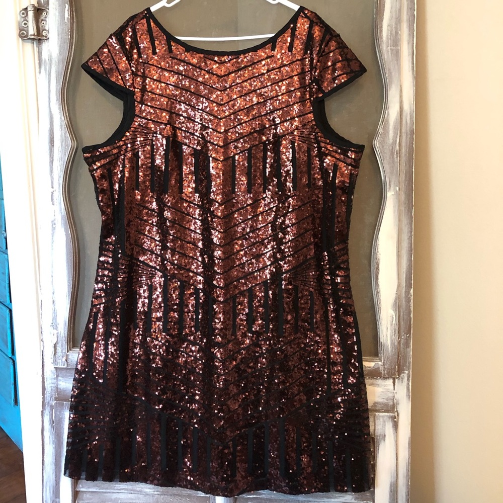 Hope’s Bronze/Black Full Sequin Dress